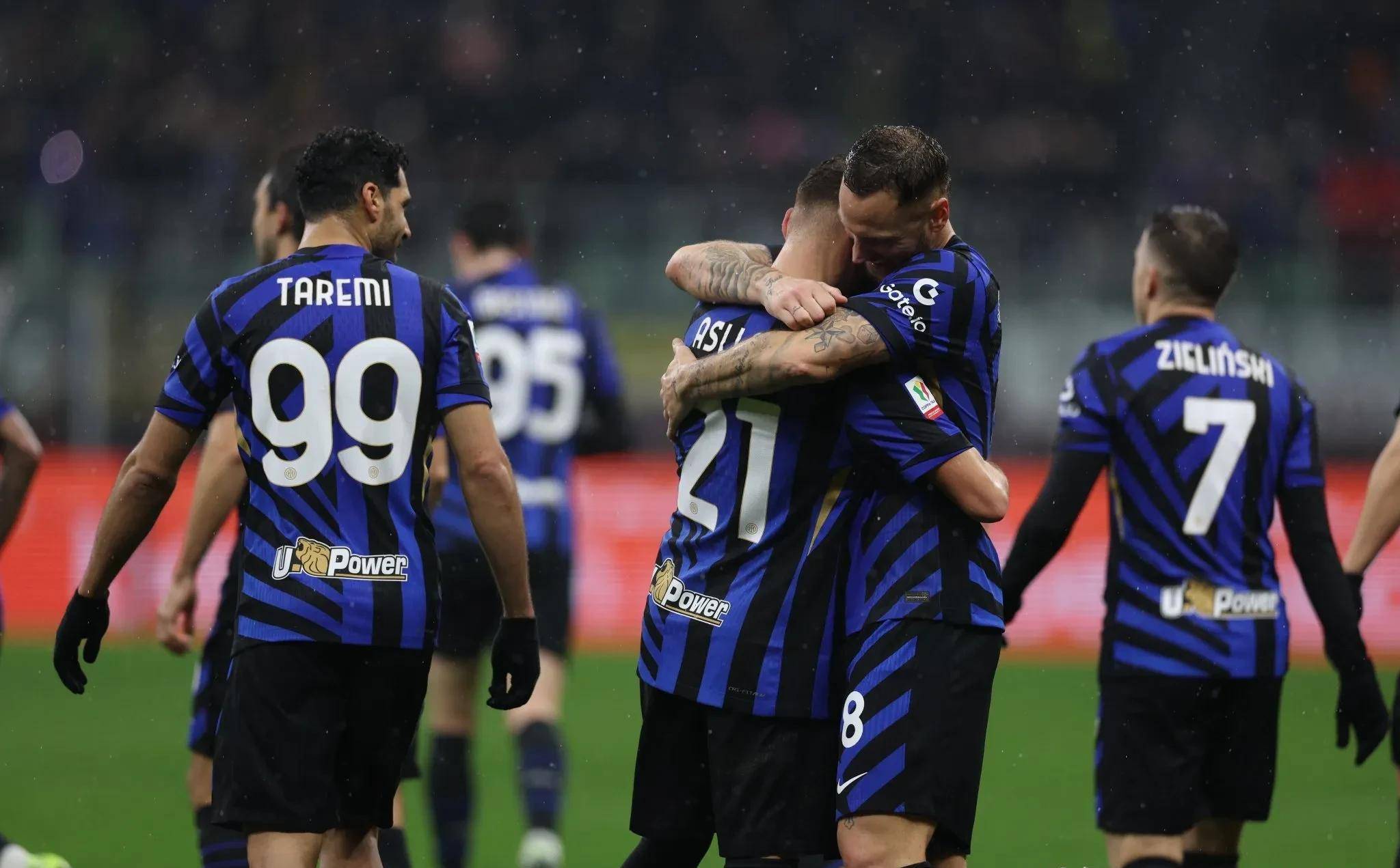 里程碑夜!本菲卡造点机会,意大利杯转会期刷纪录,引发热议,训练强度明显提升的简单介绍-爱游戏网页版